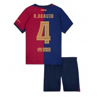 Barcelona Ronald Araujo #4 Domaci Dres za djecu 2024-25 Kratak Rukav (+ Kratke hlače)